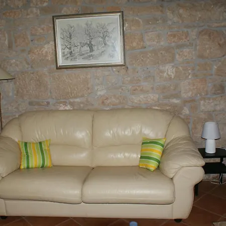 Rimanic Apartment *